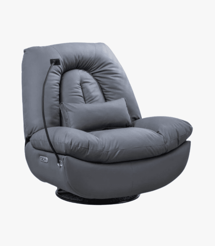 כורסת מסאג אריאן פרימיום אפור במצב ישיבה - ריפוד עור Air Leather, כרית מותן, בסיס מסתובב.